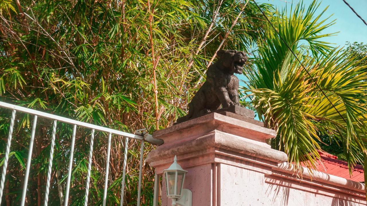 Villa Los Aguiluchos Chetumal Exteriör bild